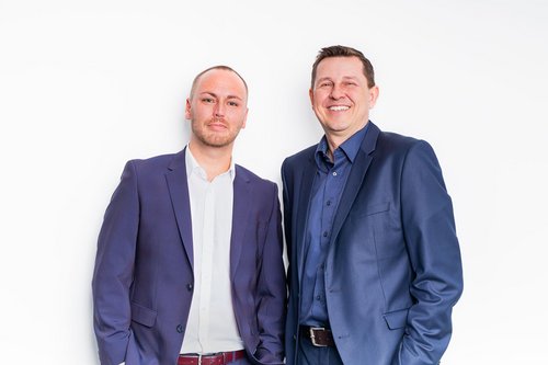 Ein Portrait der REISSWOLF Geschäftsführer Mag. Werner Gruber und Thomas Rodrigo Beranek, MSc.